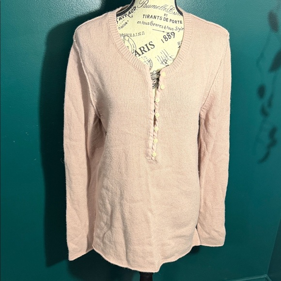 Eddie Bauer Tops - Eddie Bauer Blush Button Down Knit Top